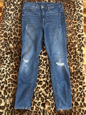 H&M Dark Blue Skinny Jeans with Knee Distressing